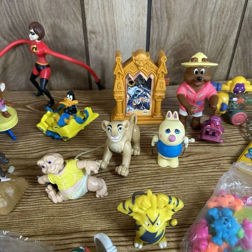 Vintage 1990's McDonalds Burger King Fast Food Toys Lot‎ Of 30 Happy Meal Toys